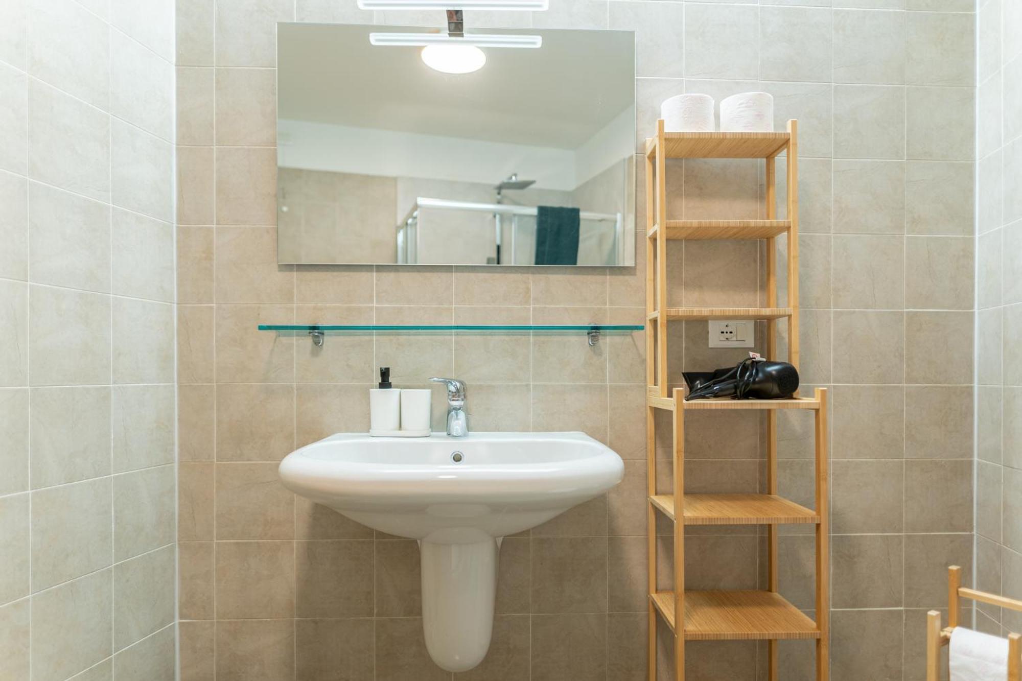 Апартаменти Nest Living Sunset 42 Удіне Екстер'єр фото